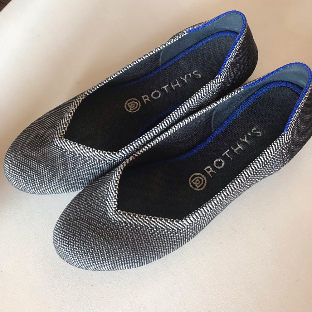 Gray round toe Rothy’s flats